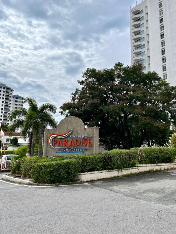 Seaview Deluxe@Rainbow Paradise Tg Bungah 4-6Pax Hotel Tanjung Bungah  Exterior photo